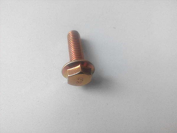 Hexagonal flanged bolt